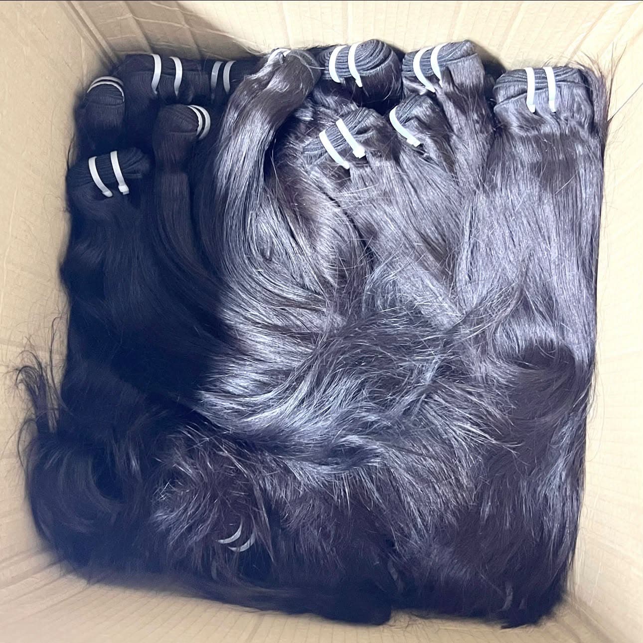 Straight hair bundles packed as inventory